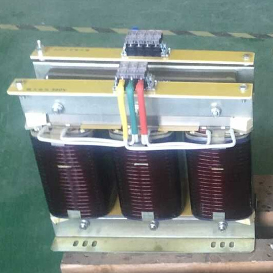 x׃690V׃380V