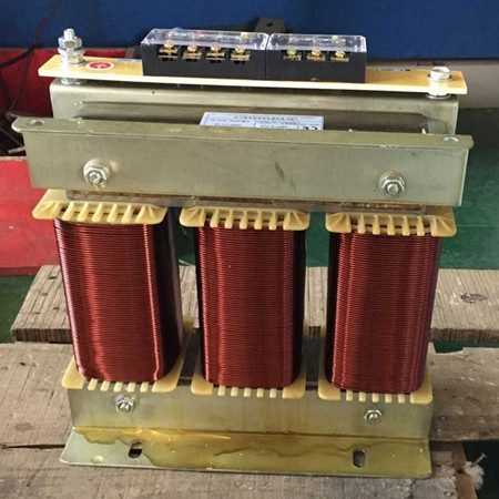 ׃5KVA 380V