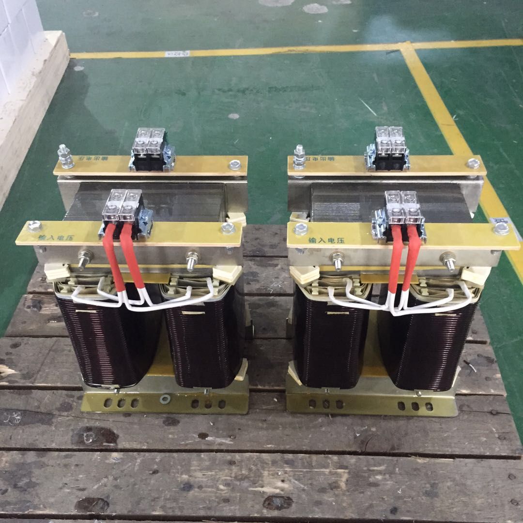 220V׃220Vt(y)׃